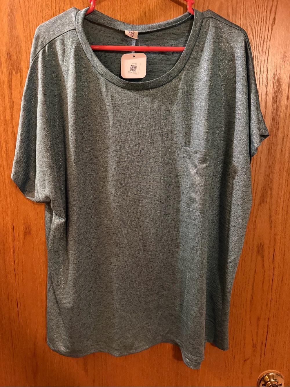 Women's Short-Sleeve Pocket Tee in Teal shimmer